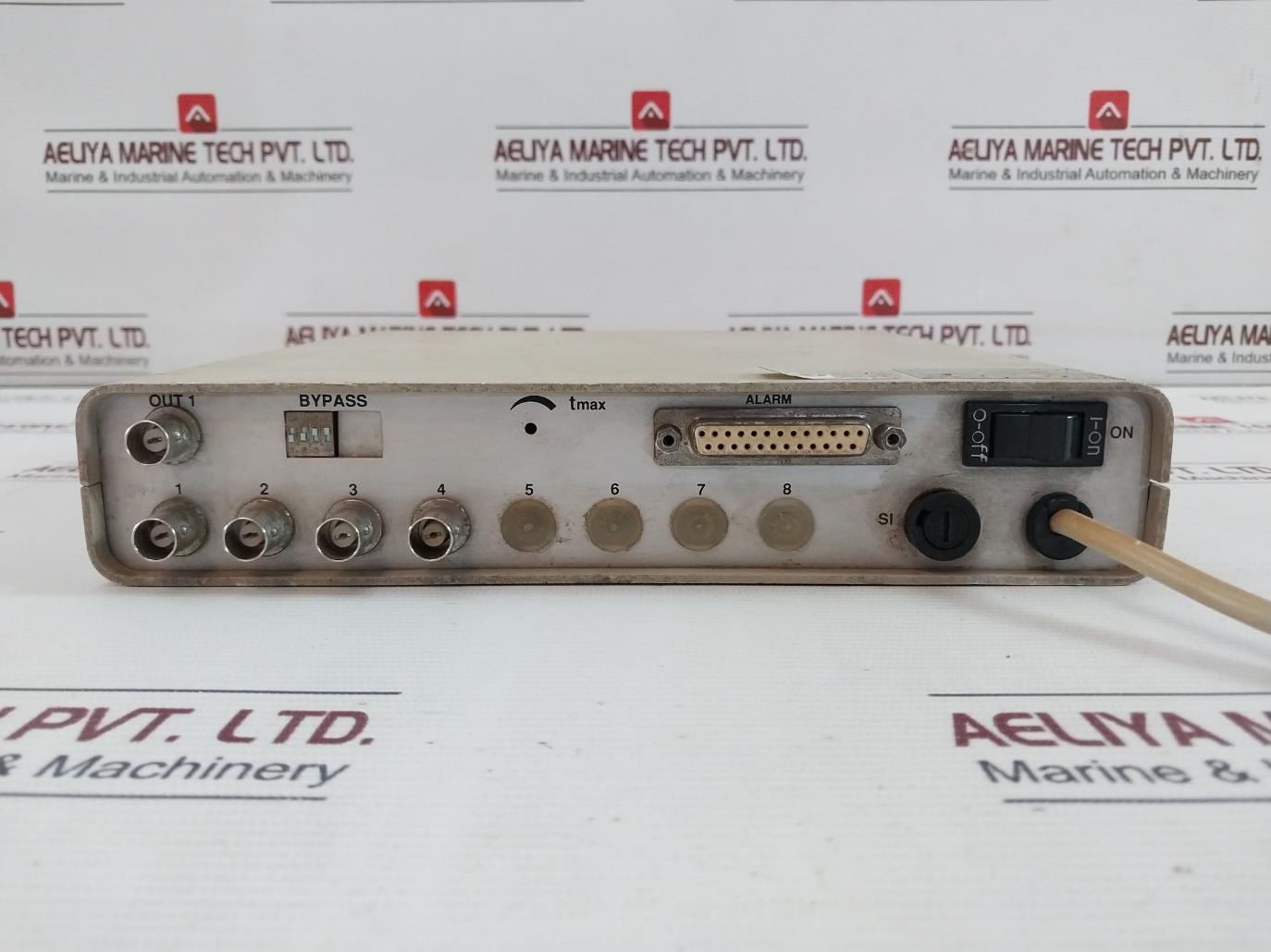 Videor Technical Signal Switcher 220Vac 50Hz W04/1Ve-al