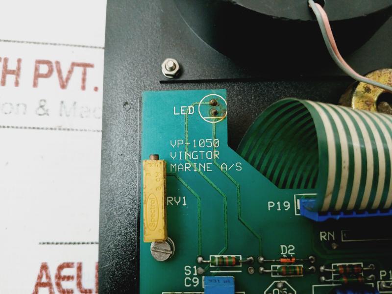 VINGTOR MARINE VMP-307 MAIN STATION VP-1050