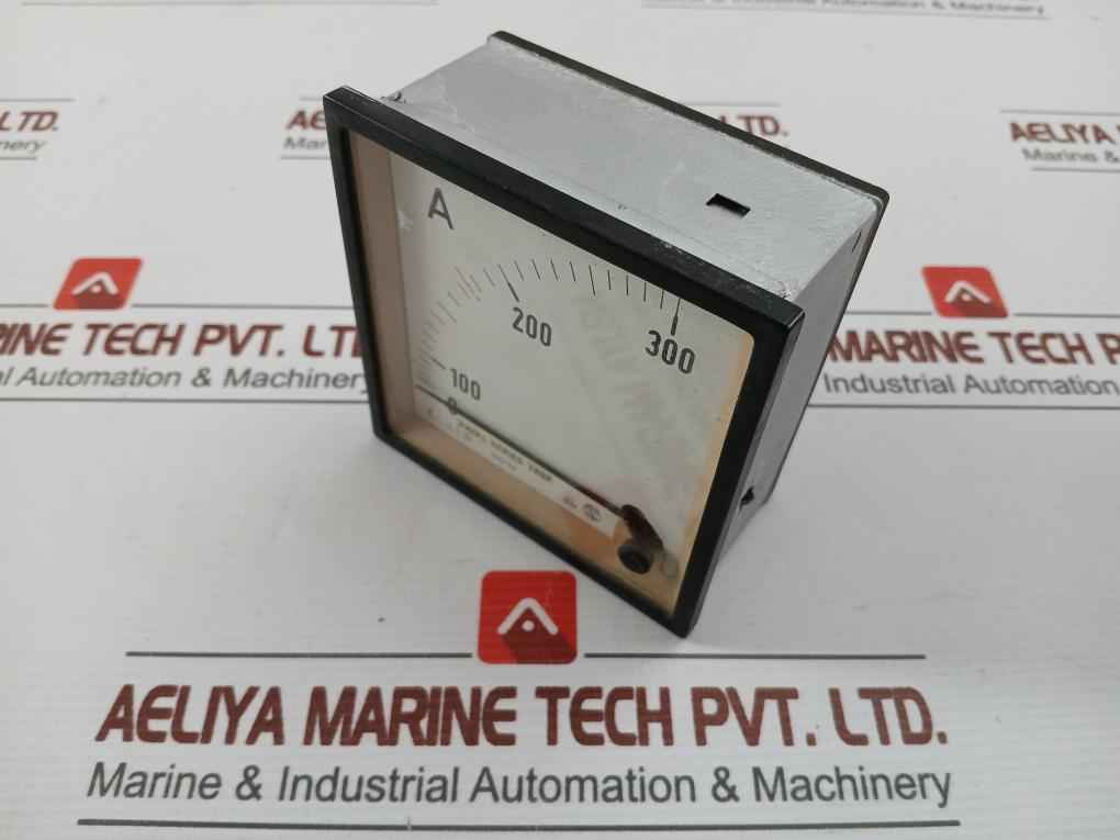 Voltmeter Brand Saci 300/5A