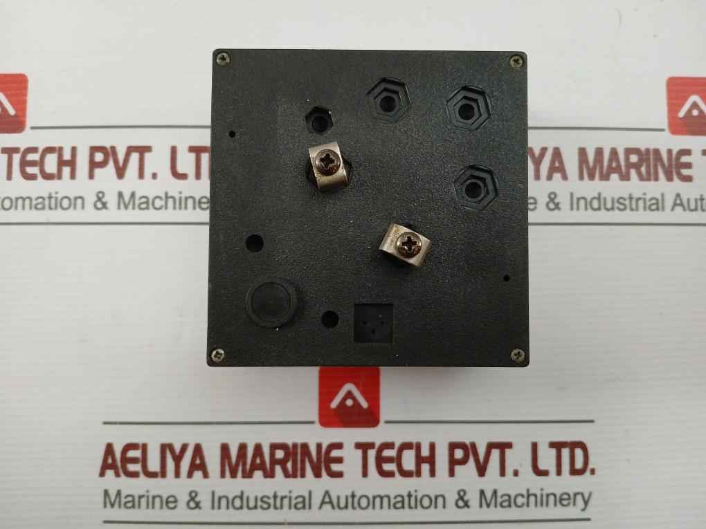 Voltmeter Brand Saci 300/5A