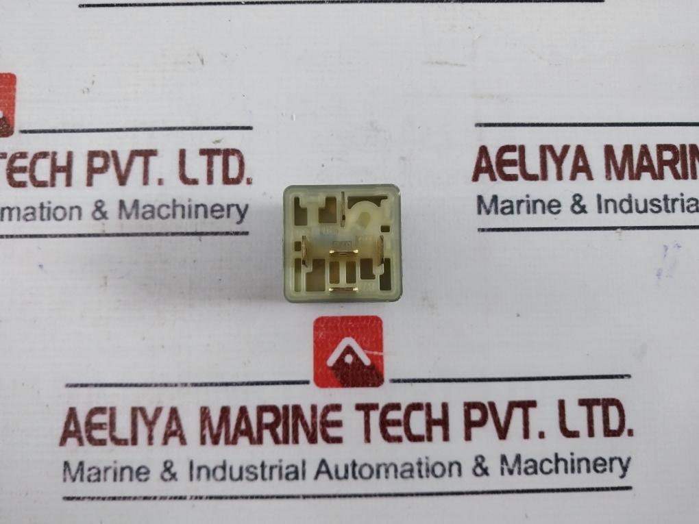 Volvo 3171420 Automotive Relay 24V