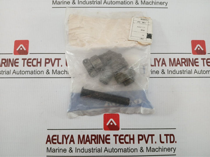 Volvo Circular Connector Cable Clamp Set 846580