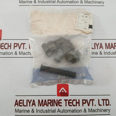 Volvo Circular Connector Cable Clamp Set 846580