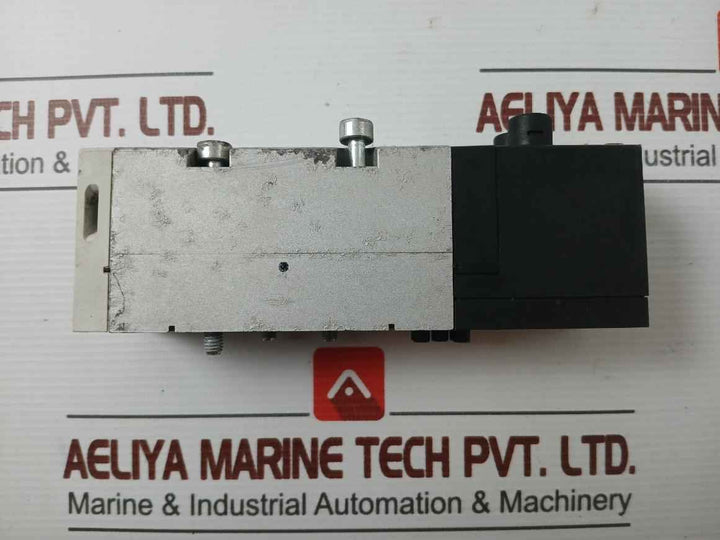 Vsva-b-p53U-zd-d1-1T1L Festo Pneumatic Solenoid Valve 24Vdc Ip65