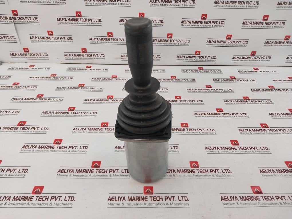 W.gessmann V8/b1 Ep/05-35 Joystick