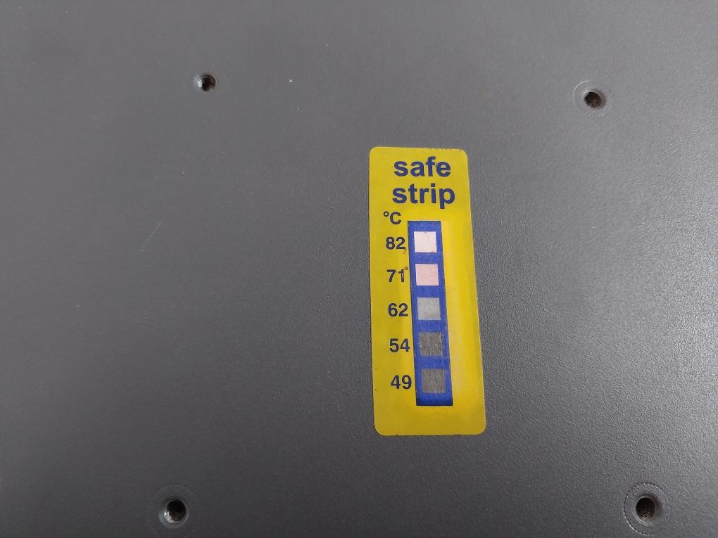 W10Ia3S-pm 10.1” Industrial Panel Pc