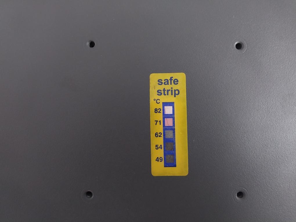 W10IA3S-PMH1 10.1” Touch Screen Panel PC +12V--- 5A