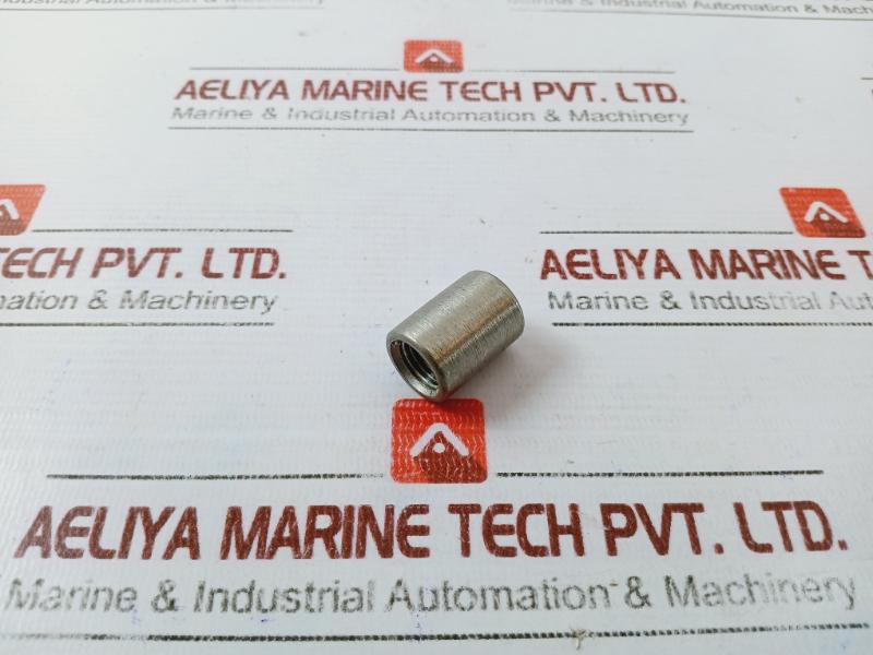 W&o 1/4 Bsp Straight Female Coupling, 695710