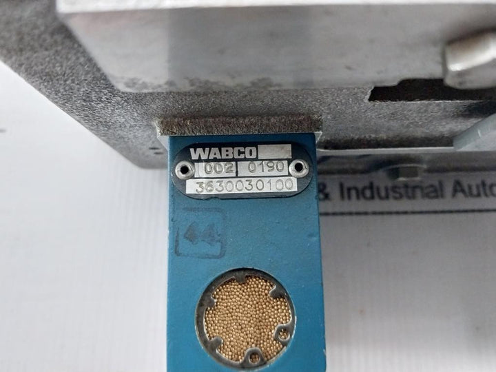Wabco-3630030100-Pneumatic-Handle-Lever-Control-Assembly-3621719050-10