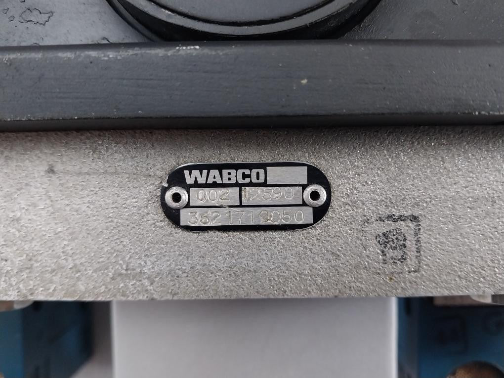 Wabco-3630030100-Pneumatic-Handle-Lever-Control-Assembly-3621719050-11