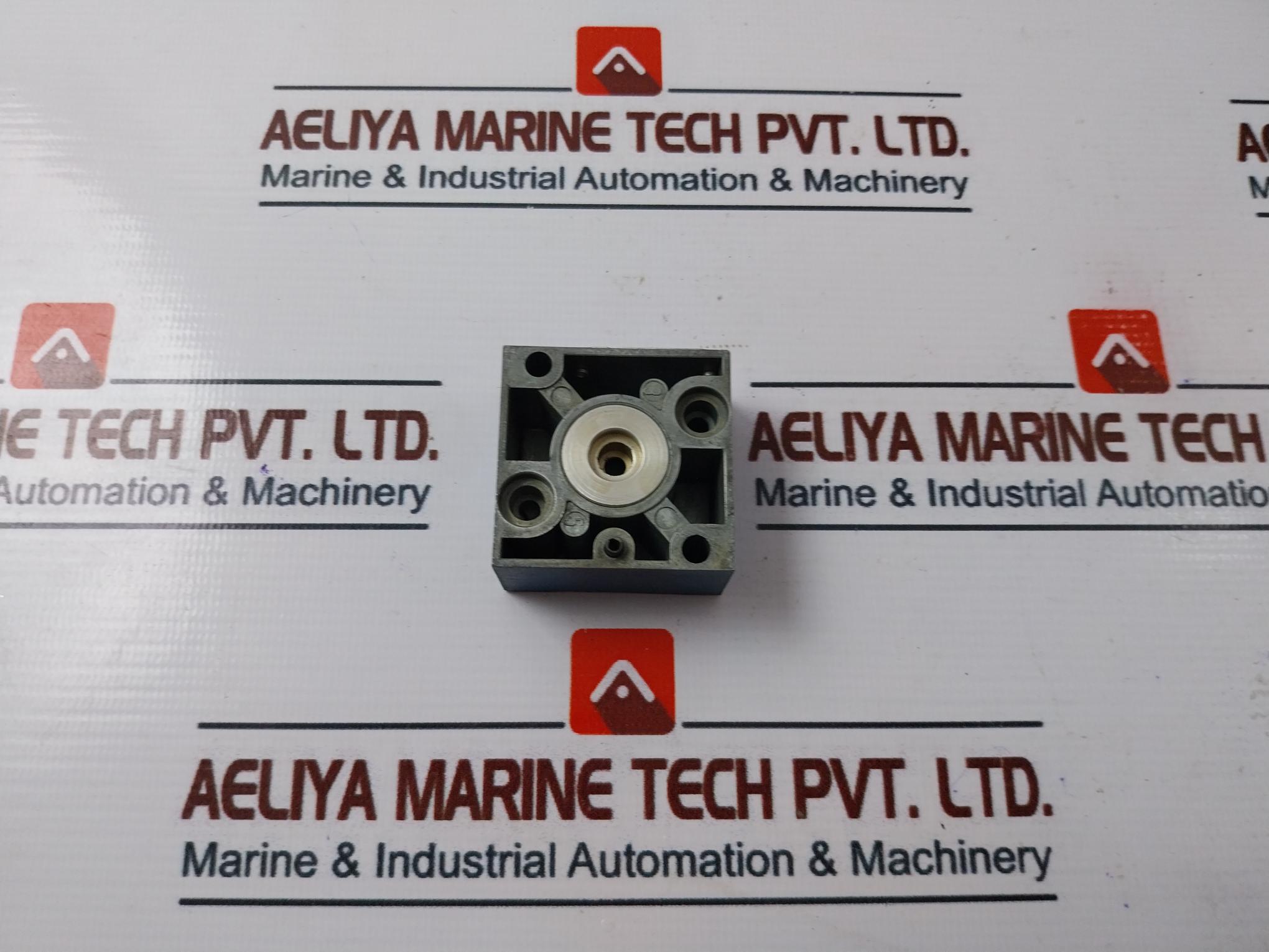 Wabco 3340181000 Shuttle Valve 002 0885