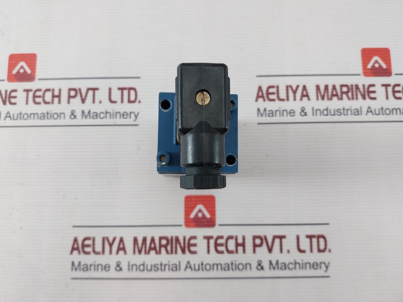 Wabco 3410400060 Pneumatic Pressure Switchn USED