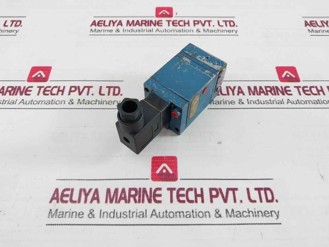 Wabco 3410400060 Solenoid Valve
