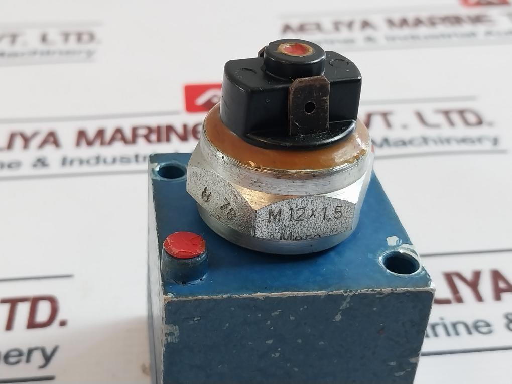 Wabco 3526010220 Pneumatic Valve 002 3278