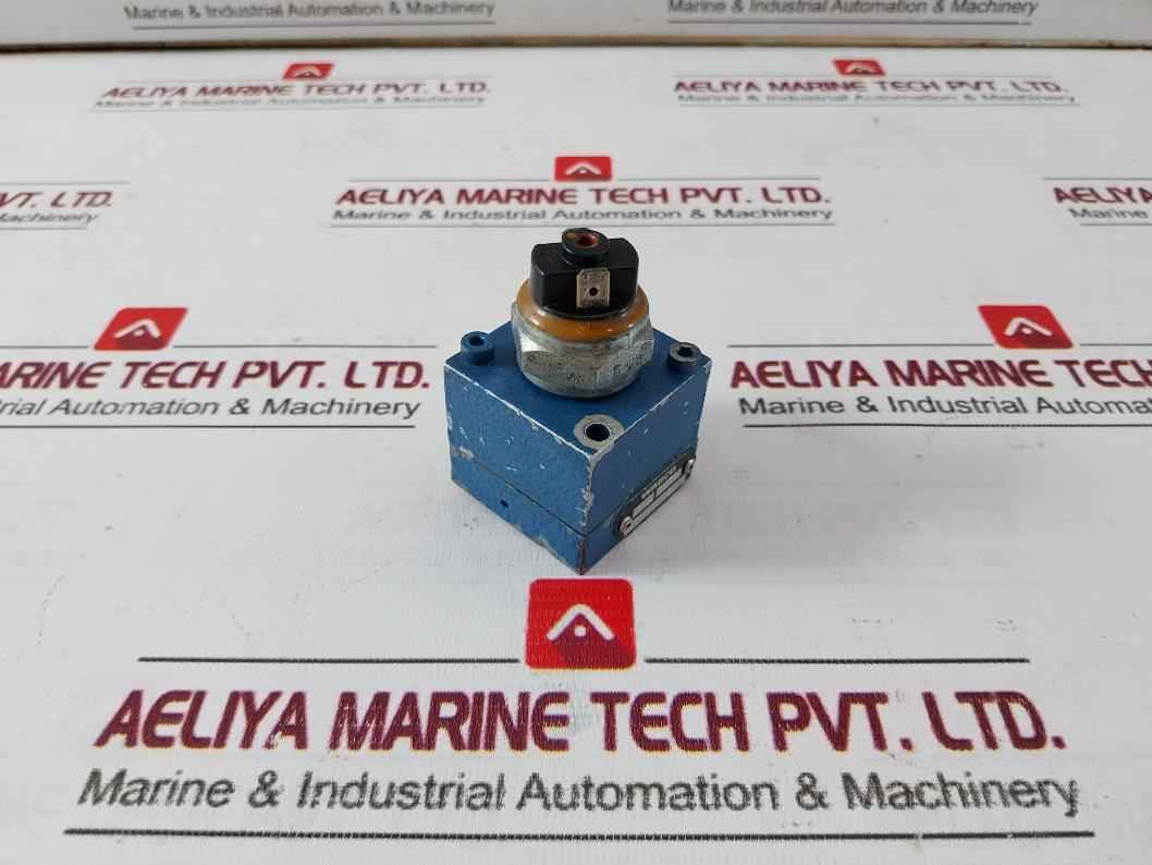 Wabco 3526010220 Pressure Control Valve