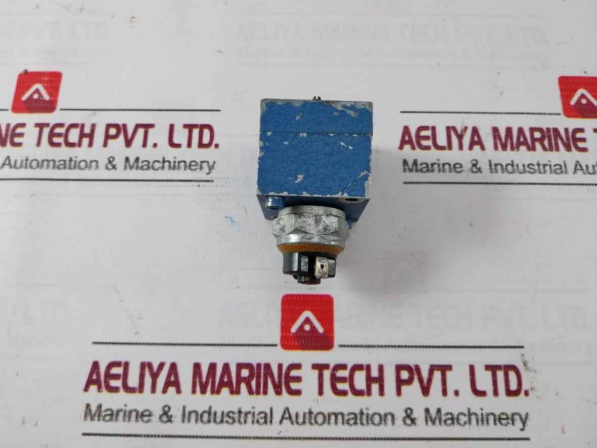 Wabco 3526010220 Pressure Control Valve