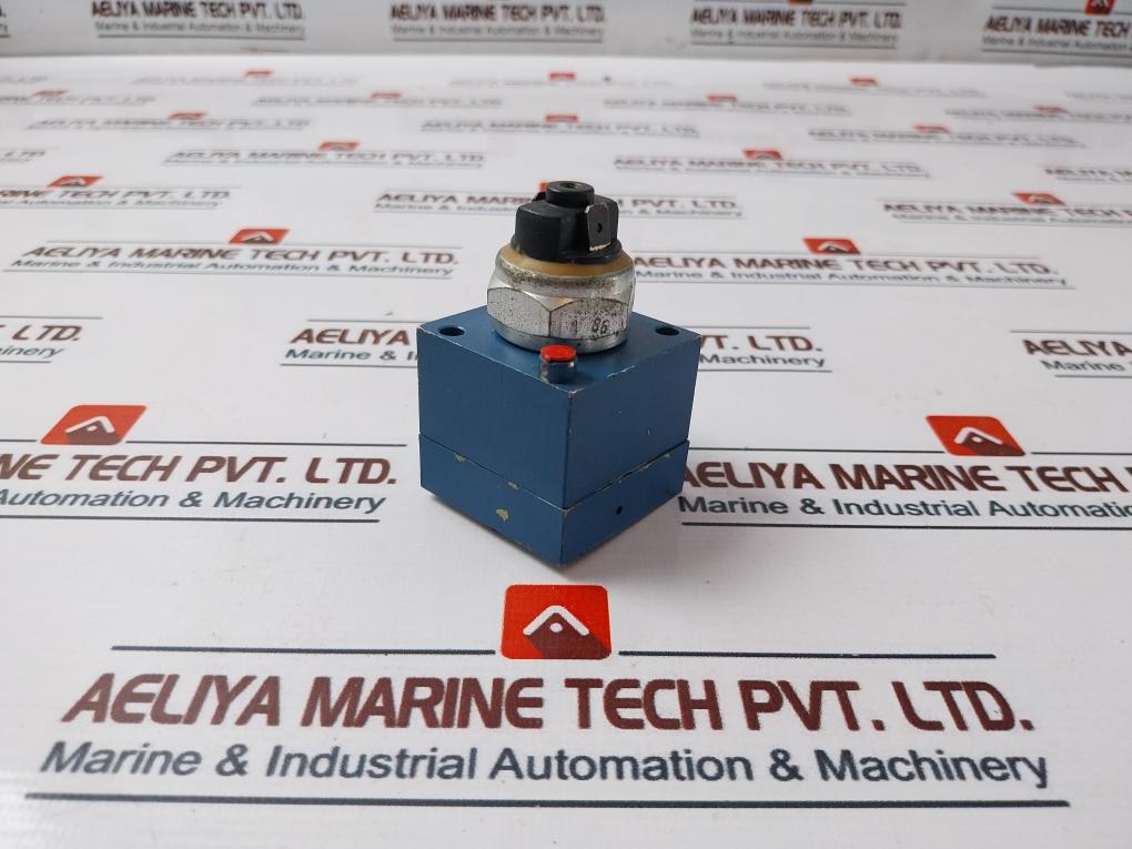 Wabco 3526010240 Pneumatic Valve 3526010240