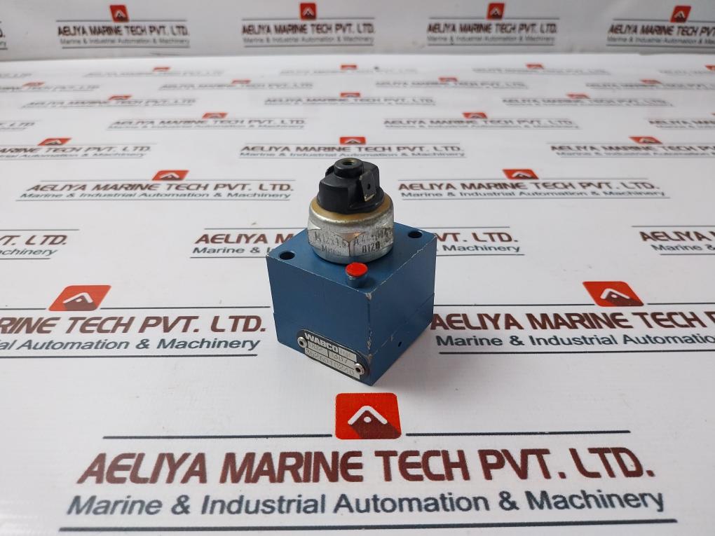 Wabco 3526010240 Pneumatic Valve 3526010240