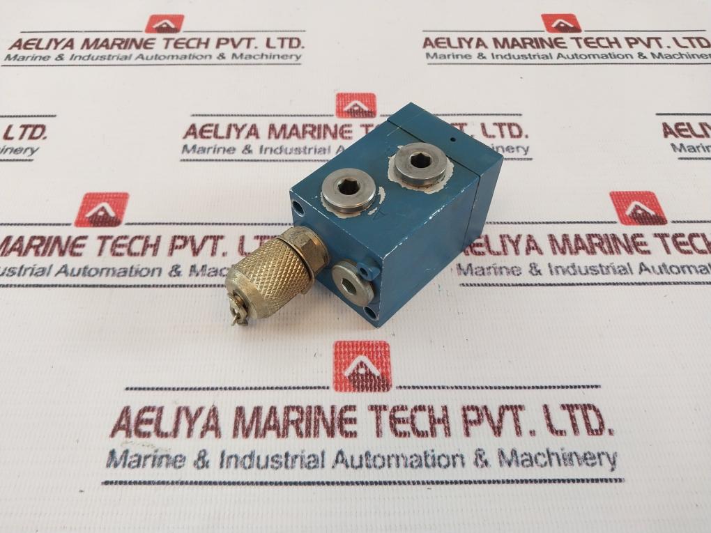 Wabco 3526021400 Pneumatic Directional Valve