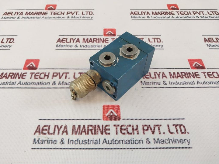 Wabco 3526021400 Pneumatic Directional Valve