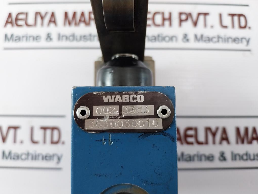 Wabco 3630030010 Roller Lever Directional Valve