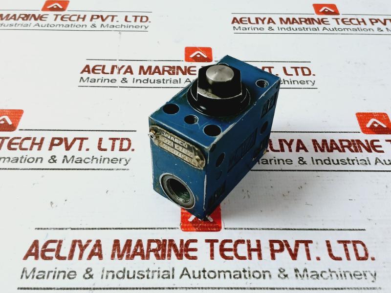 Wabco 3630070000 Roller Lever Pneumatic Directional Valve 002 2786