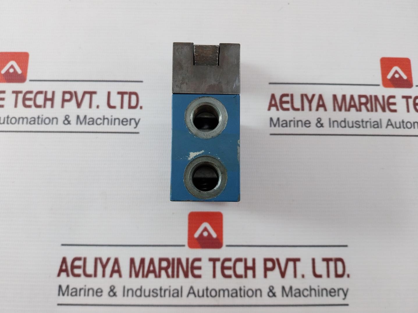 Wabco 3630070010 Lever Pneumatic Directional Valve