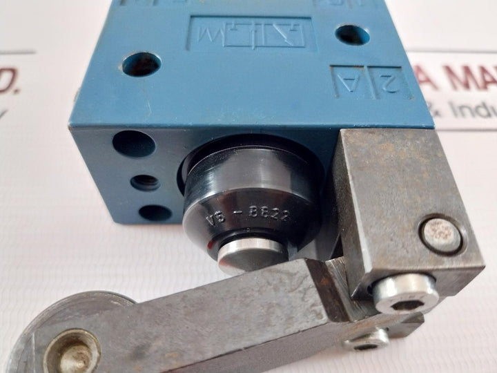 Wabco 3630070010 Lever Pneumatic Directional Valve