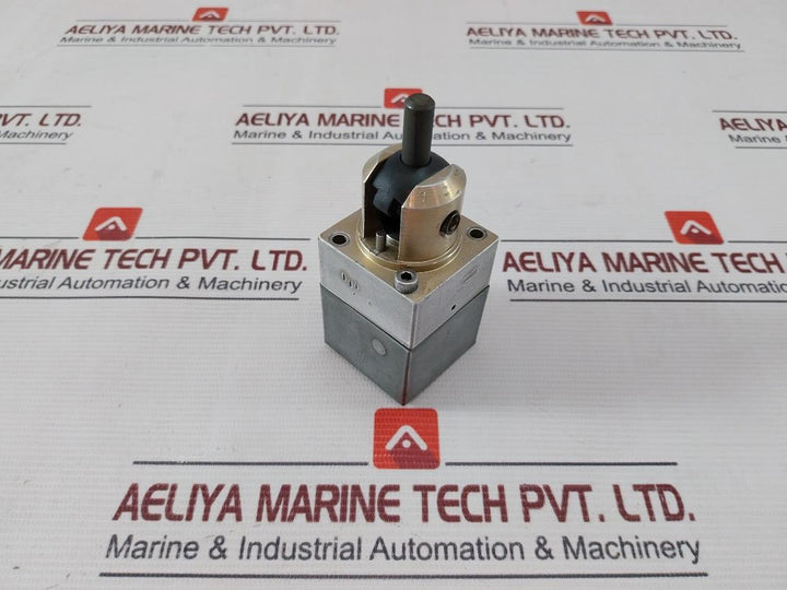 Wabco 363 127 000 0 Directional Control Valve