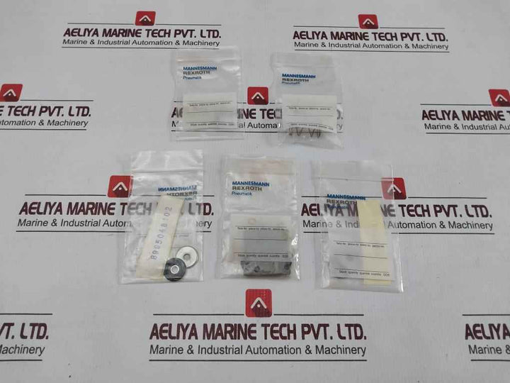 Wabco 371-200-002-2 3/2-way Pneumatic Valve Repair Kit Manoeuvring Unit