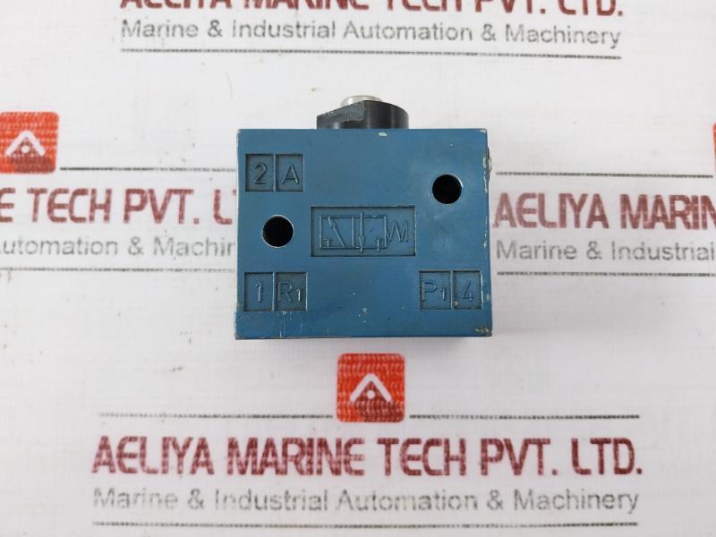 Wabco 3710200000 Pneumatic Directional Control Valve 002 3386