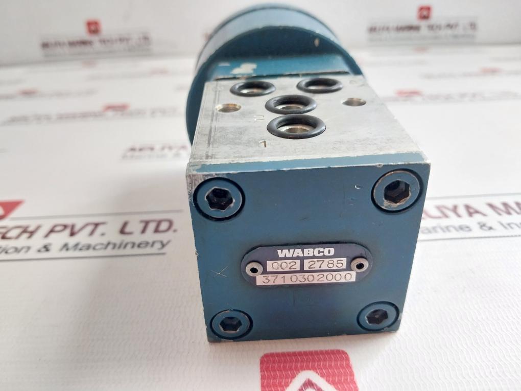 Wabco 3710302000 Pneumatic Direction Control Valve 002 3285