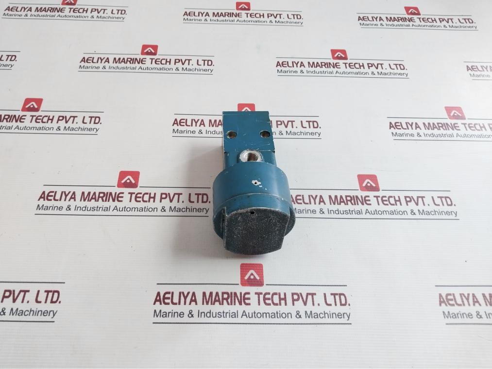 Wabco 3710302000 Pneumatic Direction Control Valve 002 3285