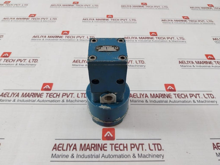 Wabco 3710302000 Pneumatic Directional Control Valve 002 4084