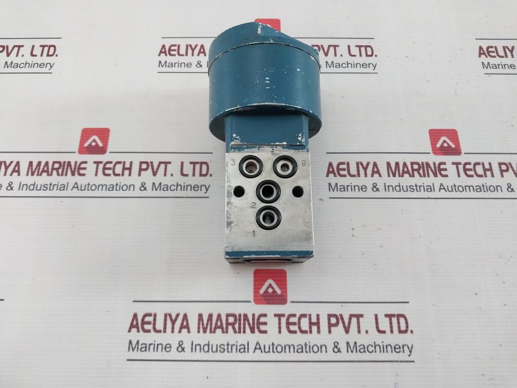 Wabco 3710302000 Pneumatic Directional Control Valve