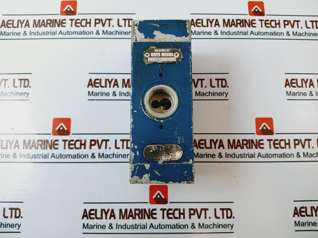 Wabco 3710700990 Air-pilot Pneumatic Directional Valve