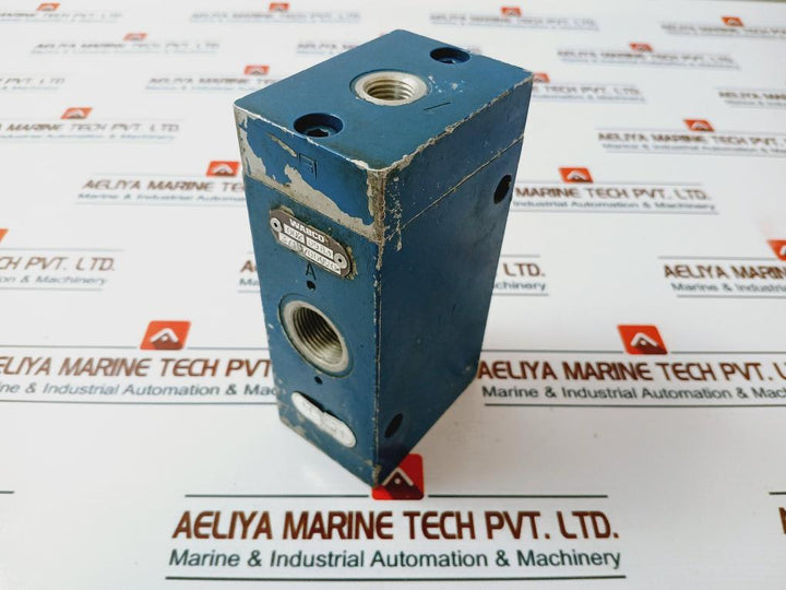 Wabco 3710700990 Air-pilot Pneumatic Directional Valve