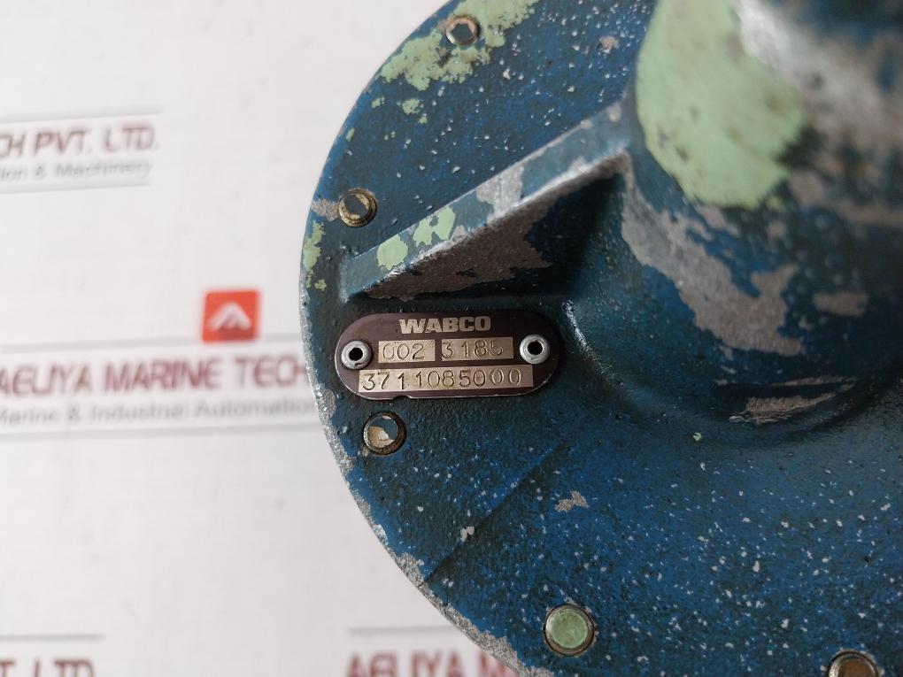 Wabco 3711085000 Directional Pressure Control Valve 002 3185