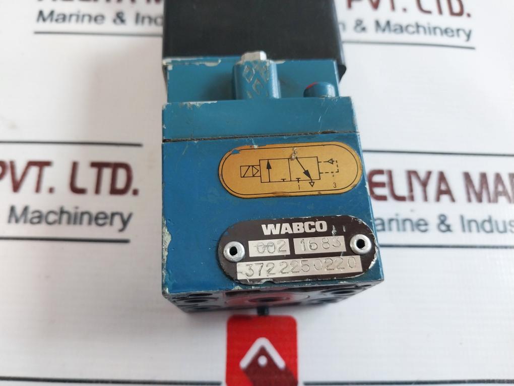 Wabco 3722250220 3/2-way Solenoid Valve 24V