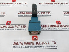 Wabco 3722250220 Directional Valve W/ 3420547022 Coil