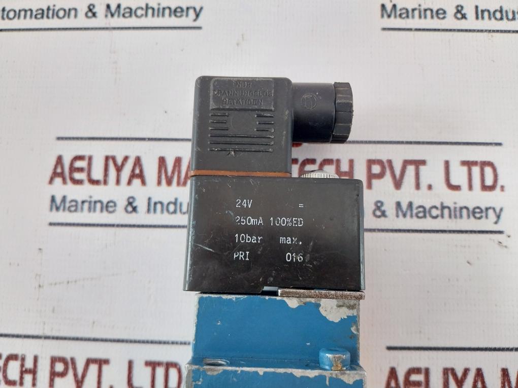 Wabco 3722250220 Solenoid Valve 24V