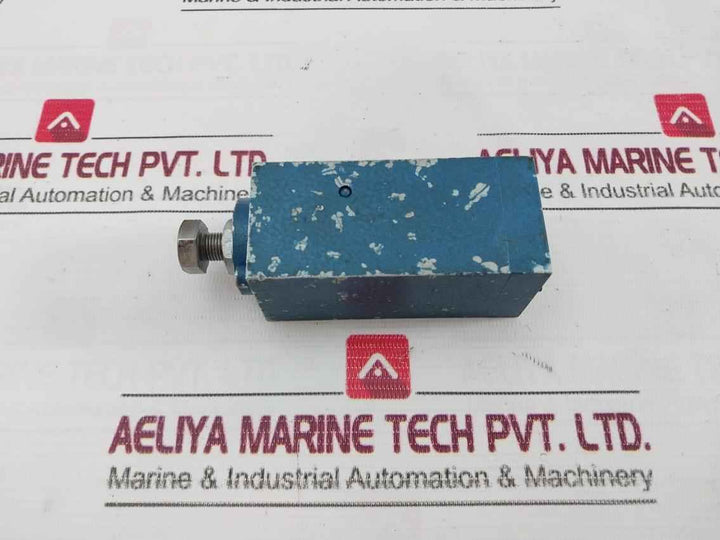 Wabco 3750239200 Pressure Reducing Valve 002 3779