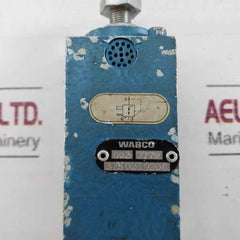 Wabco 3750239200 Pressure Reducing Valve 002 3779