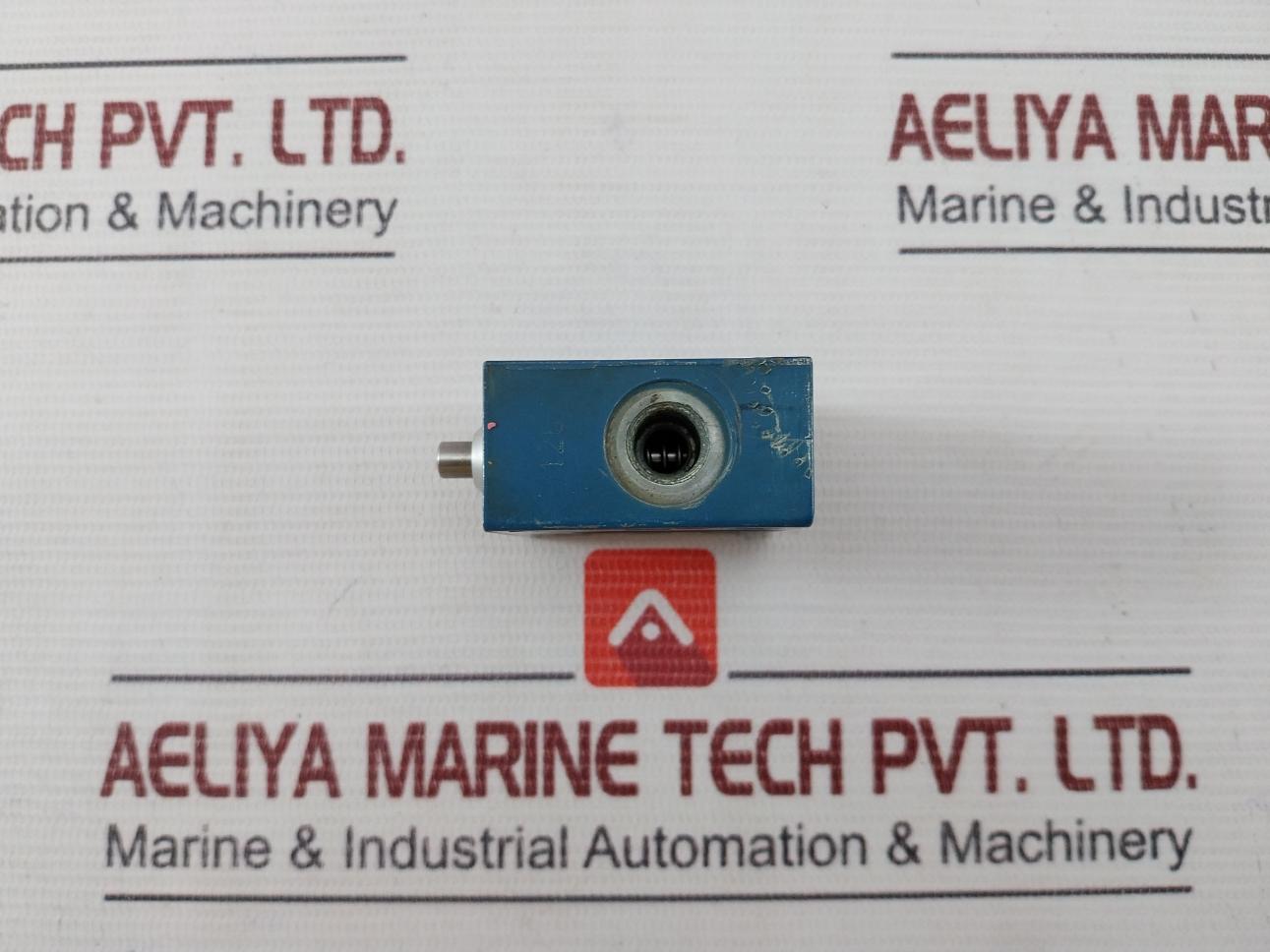 Wabco 5630101240 Push Button Pneumatic Directional Control Valve