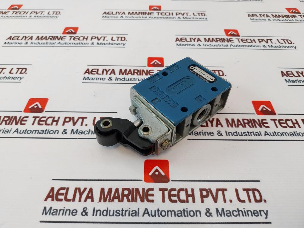 Wabco 5631020100 Pneumatic Directional Valve