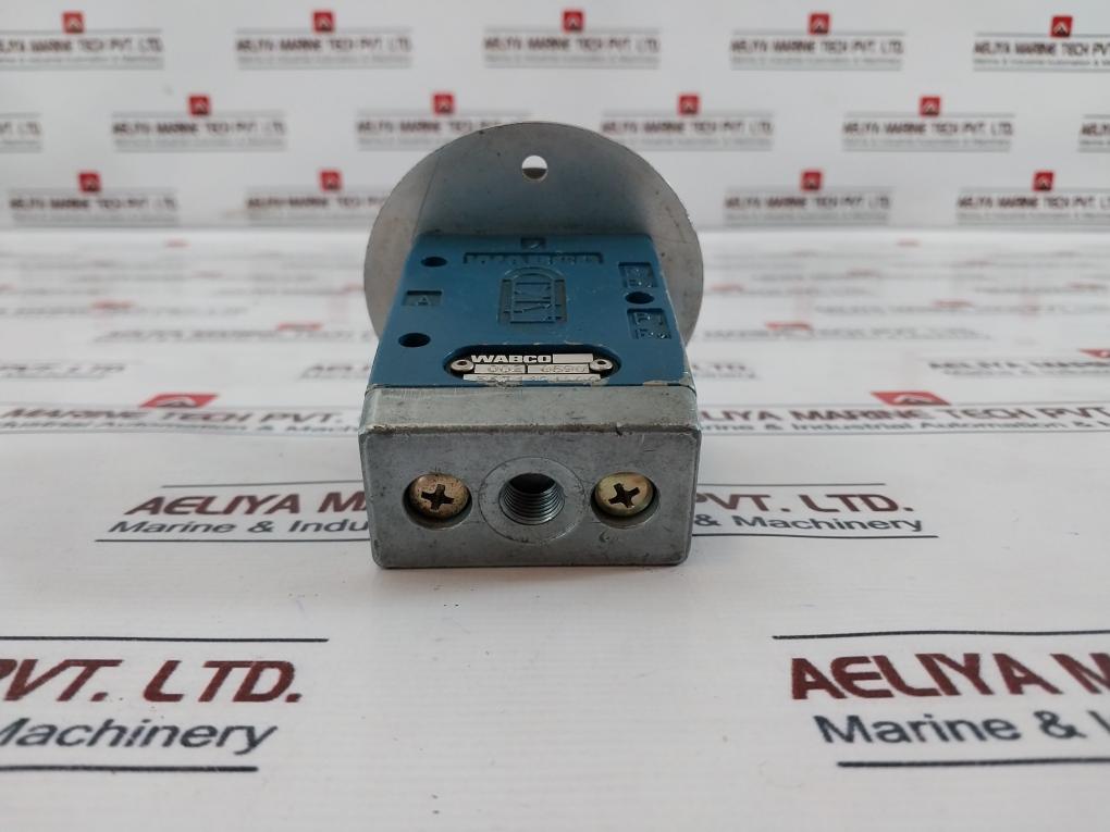 Wabco 5631121200 Pneumatic Valve