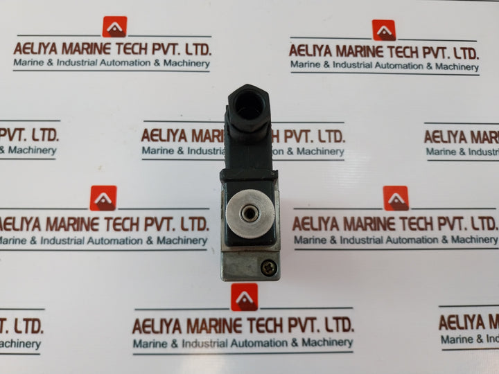Wabco 5722022220 Solenoid Valve 002 0686
