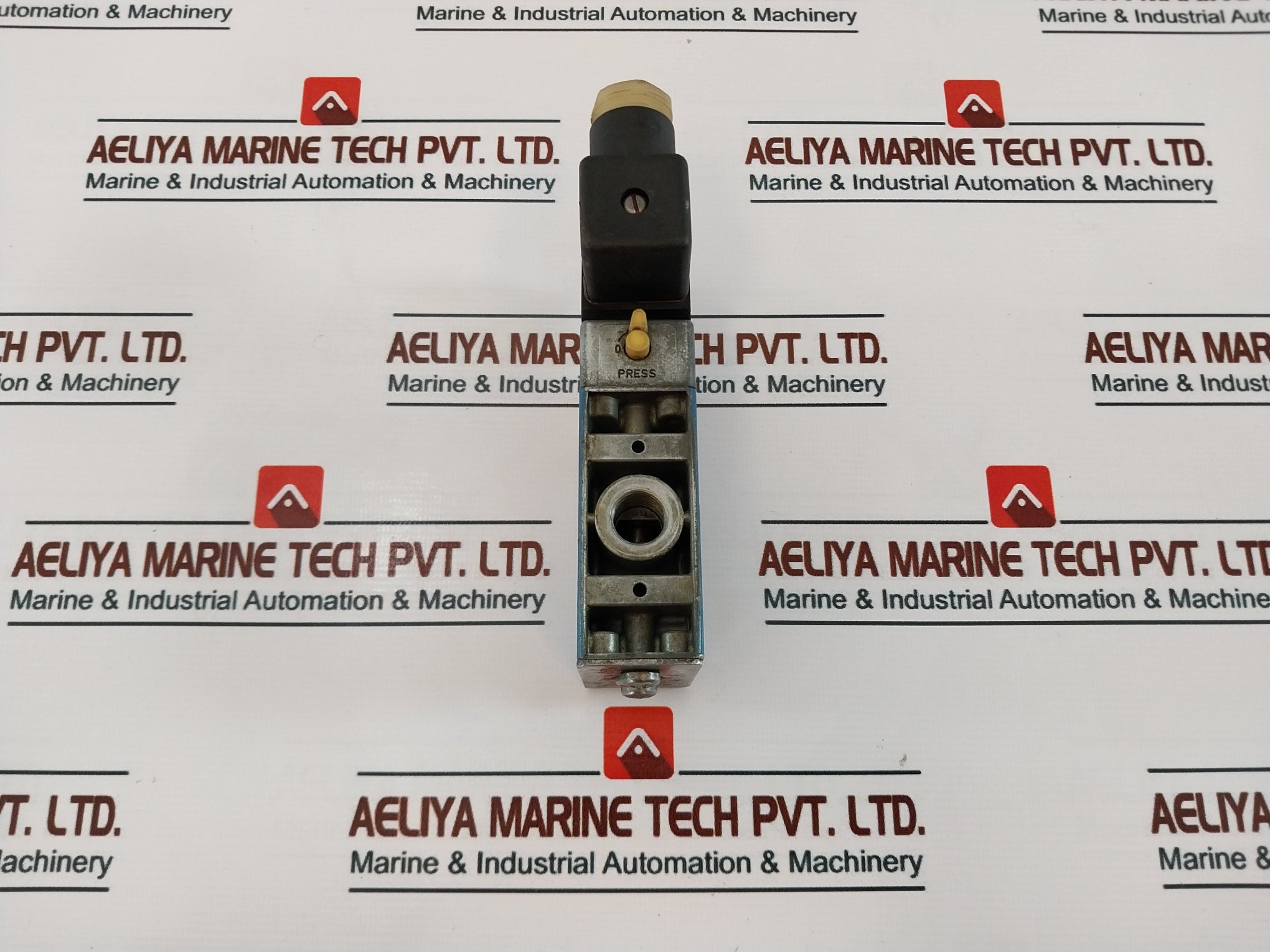 Wabco 5722022220 Solenoid Valve 002 2584