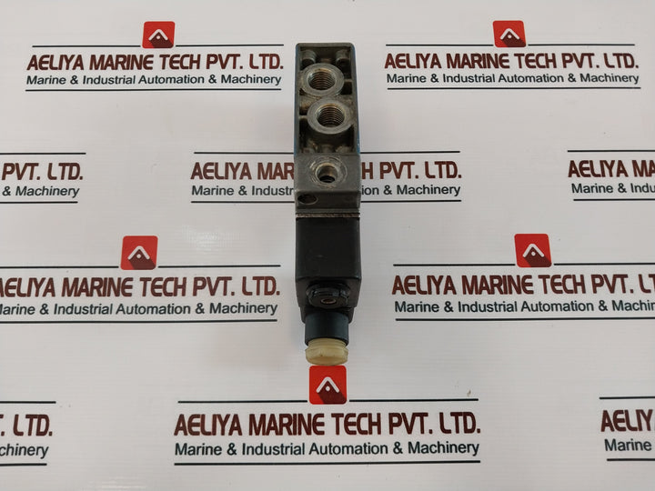 Wabco 5722022220 Solenoid Valve 002 2584