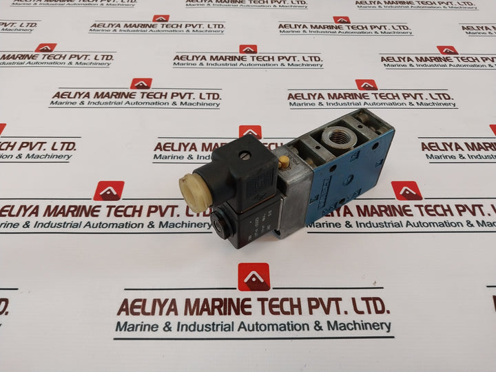 Wabco 5722022220 Solenoid Valve 002 2584